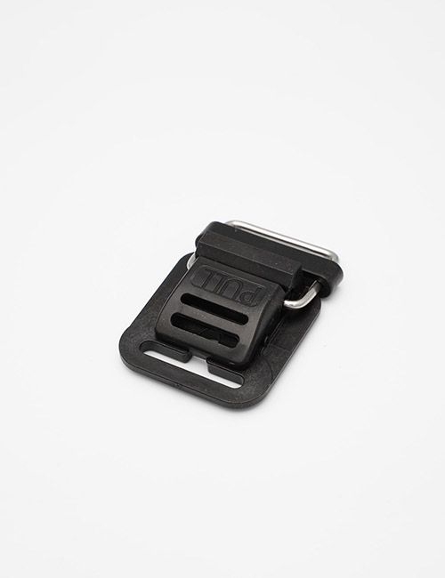 7/8" (23MM), fibbia a sgancio rapido, plastica, QMB3001